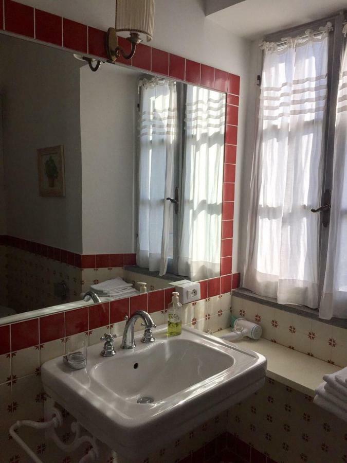 B&B H.M. Sonnino Eksteriør billede